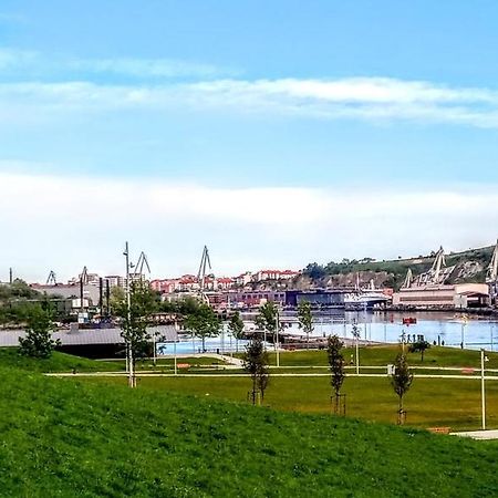 Riverside Barakaldo Exterior photo